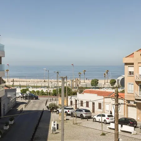 Viravento - & Creative Space Albergue Espinho (Aveiro)